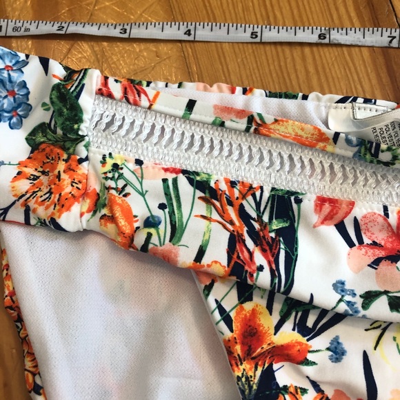 Lucky Brand Floral Swim Bottoms NWT Small - Picture 4 of 6